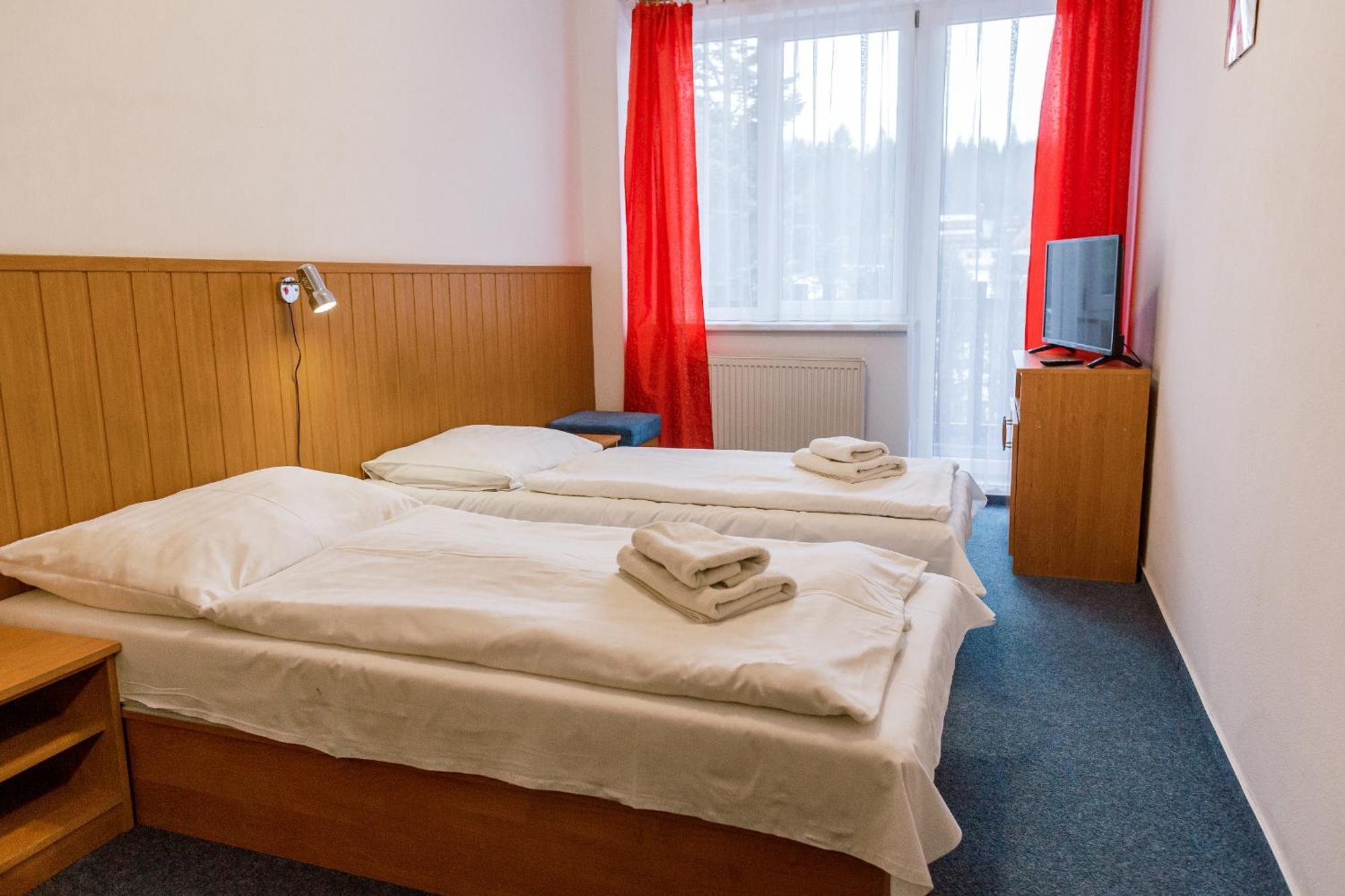 Hotel Tatrawest ツベレツ エクステリア 写真